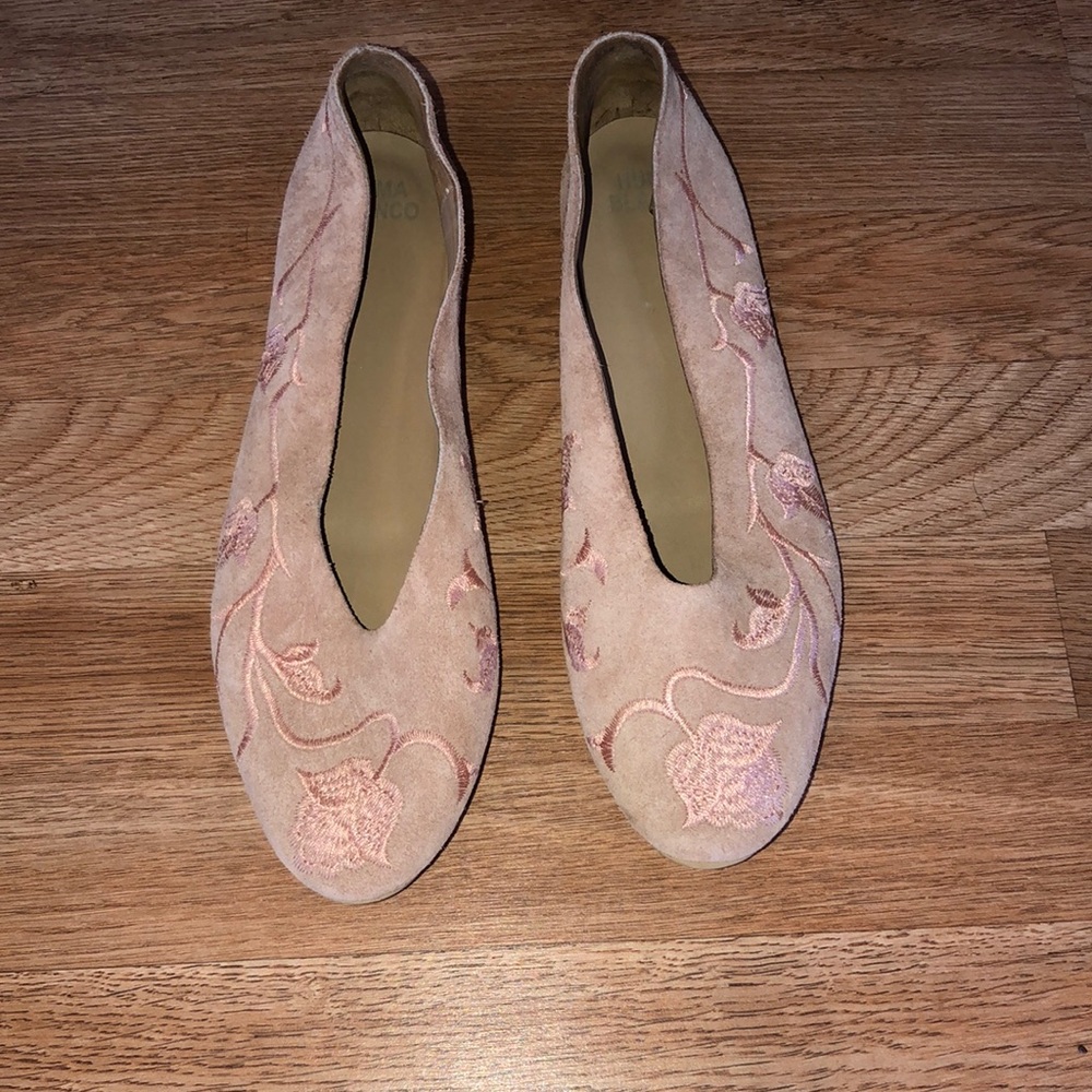 Ballet core pink flats